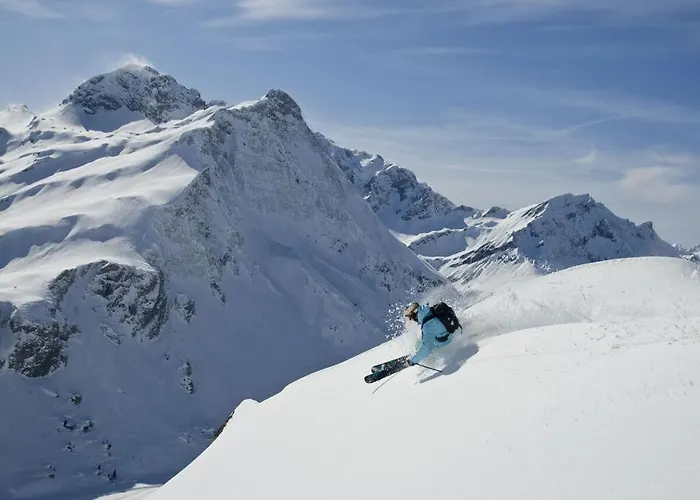 Lovely In Apartment *